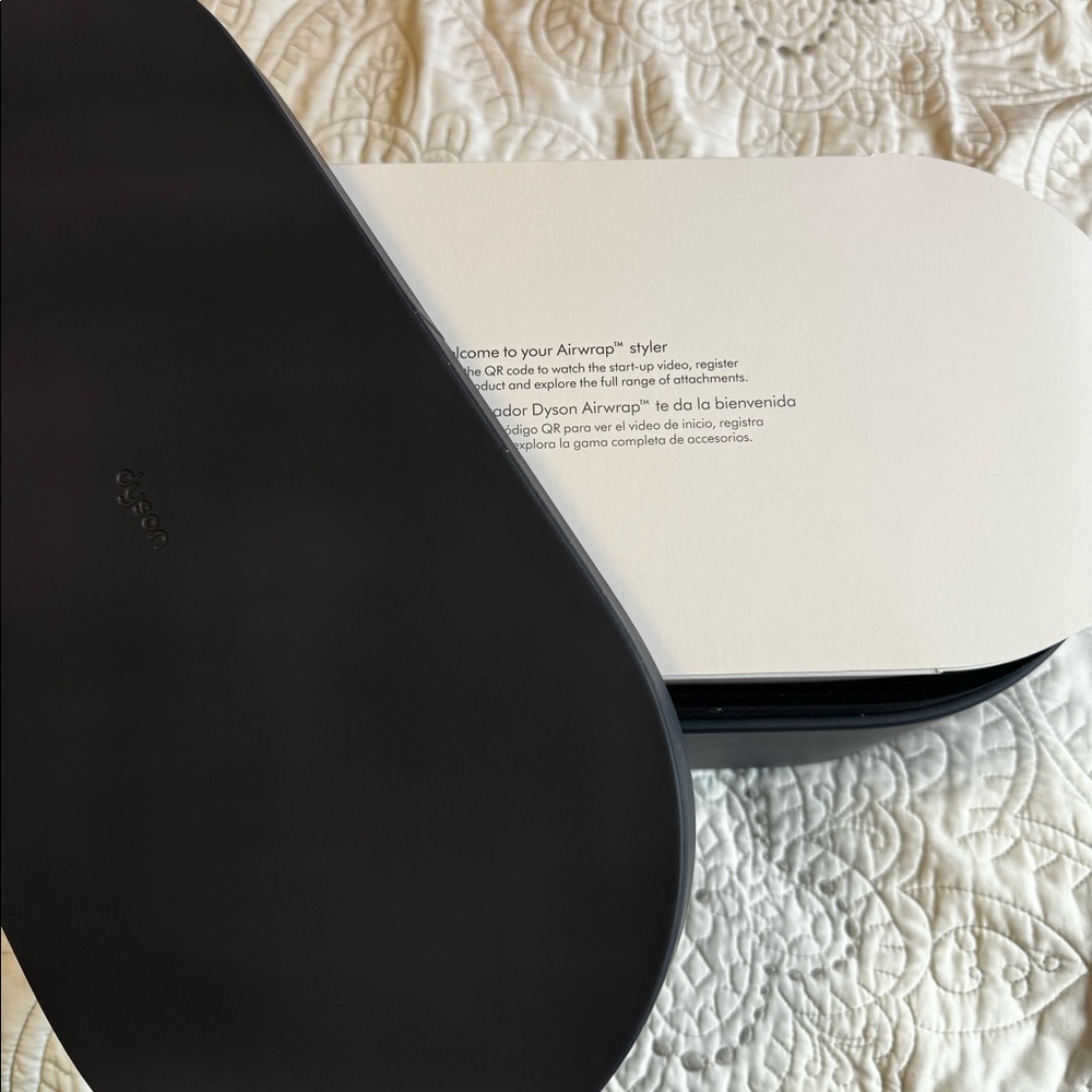 Dyson Airwrap Multi-Styler Complete Long - Picture 2 of 3